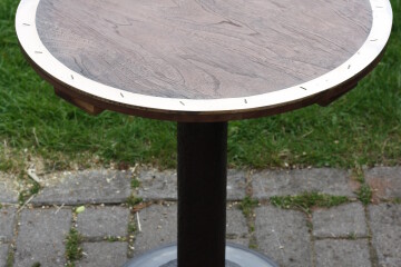 Round table image